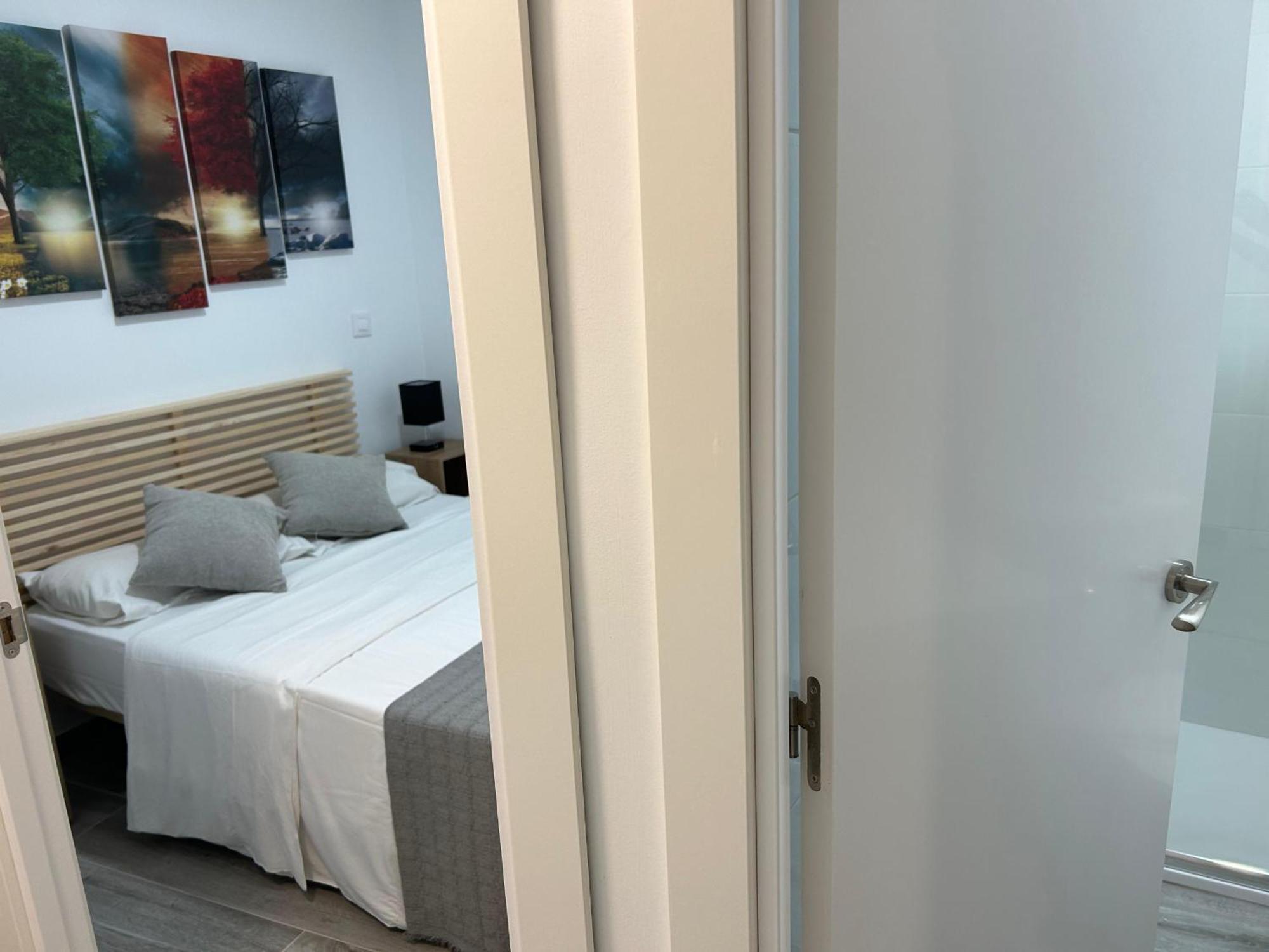 Ferienwohnung A Unos Pasos A Paseo Del Prado Madrid Exterior foto